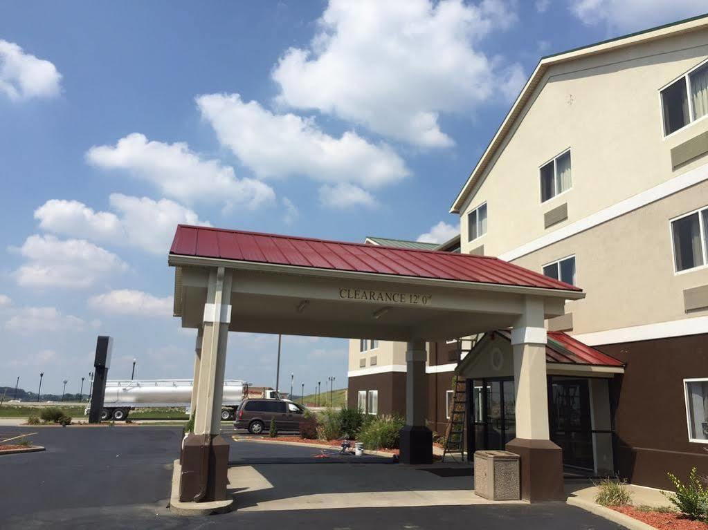Quality Inn & Suites Ferdinand Εξωτερικό φωτογραφία