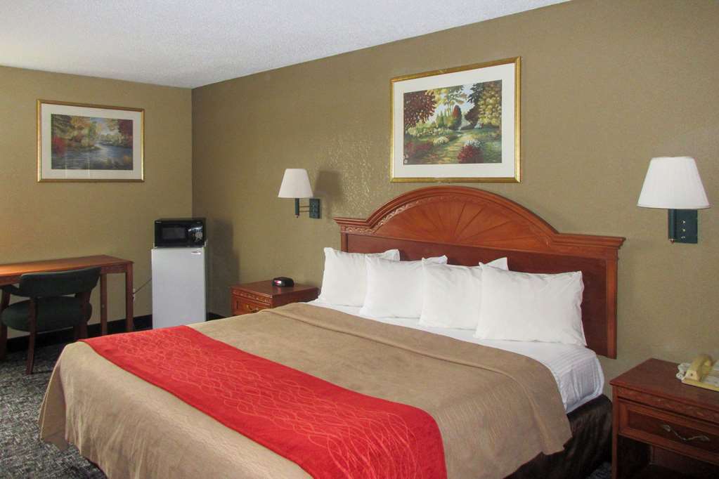 Quality Inn & Suites Ferdinand Δωμάτιο φωτογραφία